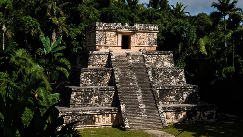 Chiapas: Descubre la Magia de Bonampak y sus Templos Mayas 275 Bonampak: Templo Maya resistiendo el tiempo