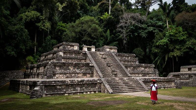 Chinkultic: antiguo sitio arqueológico en la selva de Chiapas