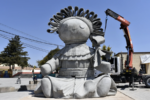 descubre la macro escultura de la muneca lele en queretaro