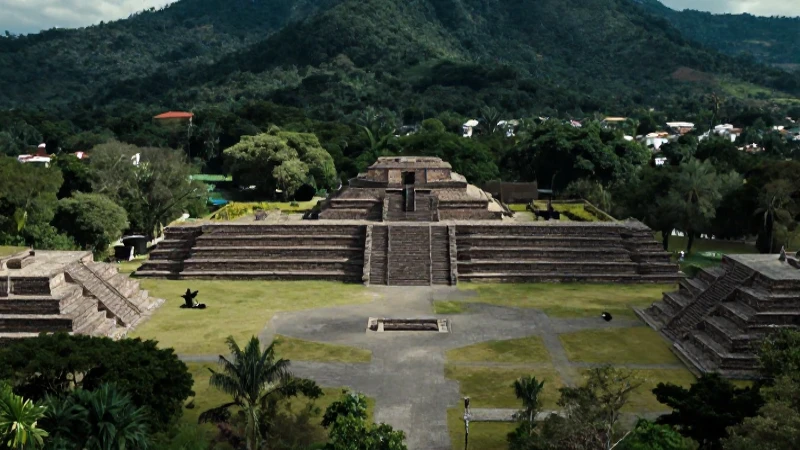 Cómo es la arquitectura y el trazo urbano de Tajín en Veracruz 58 Arquitectura monumental en la jungla de Veracruz
